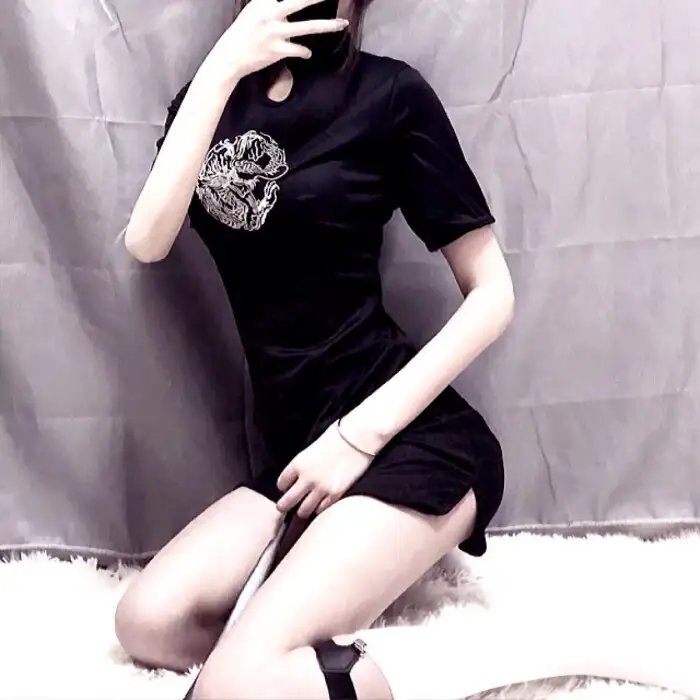 校草是女生